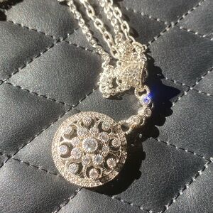 Judith Ripka sterling silver necklace